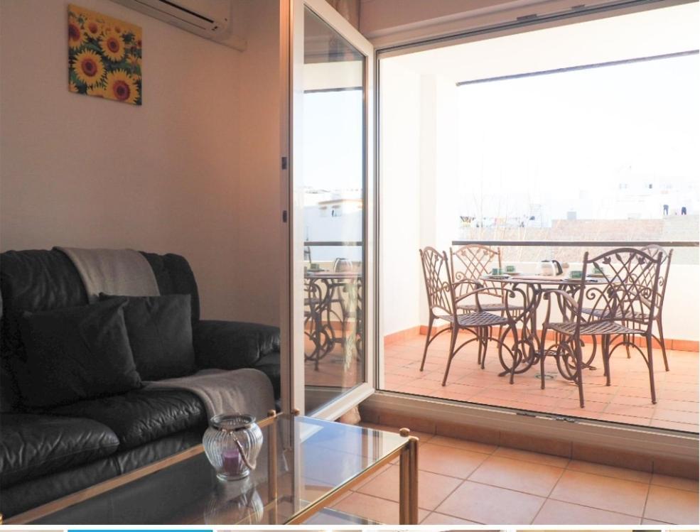 Conilplus Apartment Castilnovo コニル・デ・ラ・フロンテラ エクステリア 写真